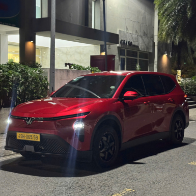 taxi điện 7 chỗ