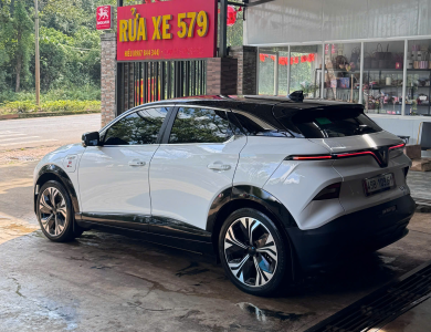 taxi điện 5 chỗ